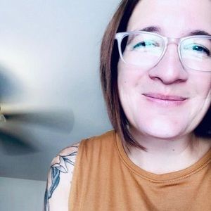 Meet your Posher, Sarah brian